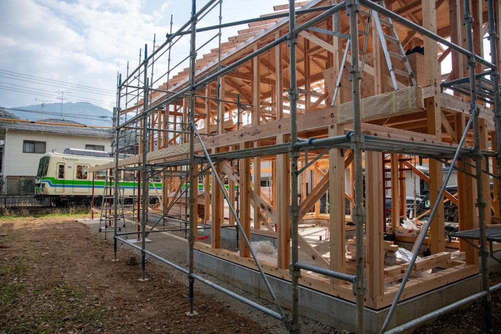 岩倉の住宅　建て方-3